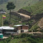 Resultado de imagen para MINERIA RESISTENCIAS EN CAJAMARCA - COLOMBIA