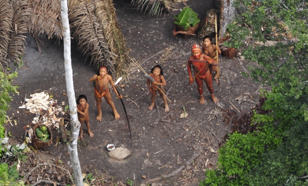Una de las tribus aisladas del Amazonas, en una vista aÃ©rea.